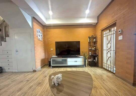 ขายทาวน์โฮม 3 ชั้น หลังกลางสว่าง สดใส พื้นที่ 21 ตร.วา 4 ห้องนอน 3 ห้องน้ำ 2 ที่จอดรถ 2