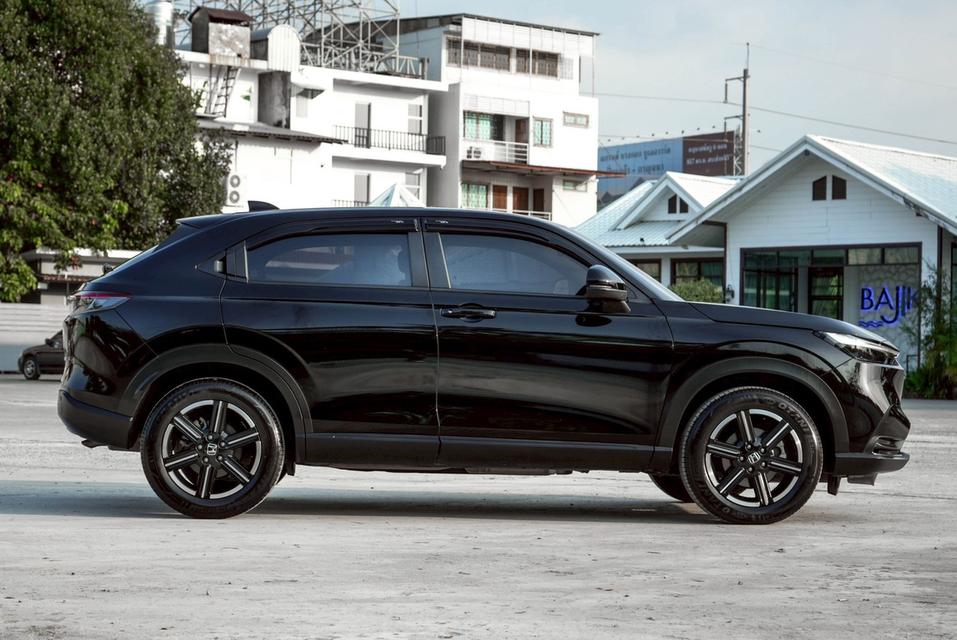 HONDA HR-V 1.5 E e:HEV AT 2023ไมล์ 109,xxx km. !! ราคา 659,000 บาท