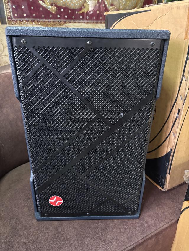 ลำโพง 10 นิ้ว NPE Loud Speaker รุ่น EMI-110 2ชิ้น+ ขาตั้ง