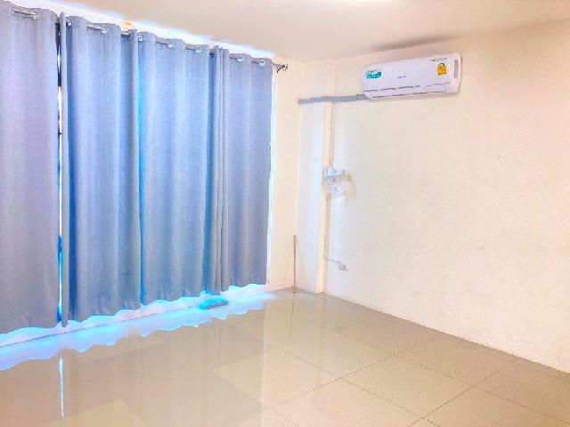 บิ๊กซี กัลปพฤกษ์ 1.2กม. MRT บางหว้า 4.8  กม. สำเพ็ง2 ให้เช่าอาคารพาณิชย์ 3.5 ชั้น มีชั้นลอย 19 ตร.วา.299 ตร.ม. เดอะมอลล์ 2