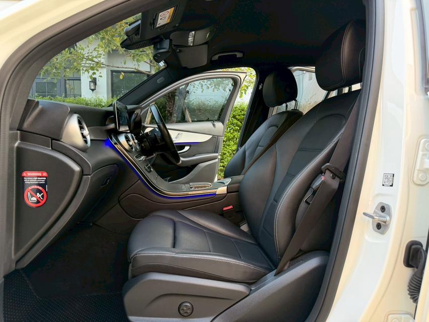 Benz Glc220d ปี22จด24 รูปที่ 18
