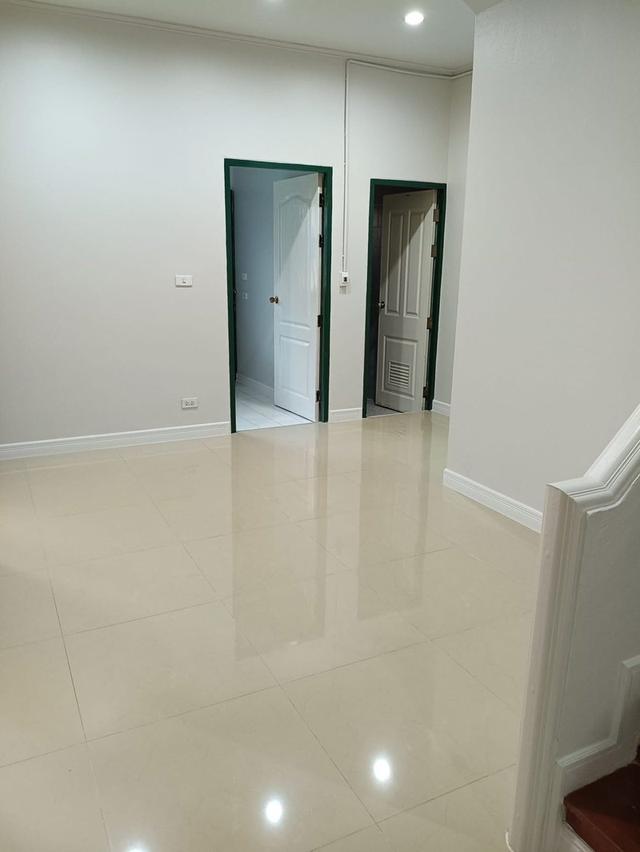 ขายบ้านแมกไม้วัชพล ถนนสุขาภิบาล5 2.7 ล้าน 4