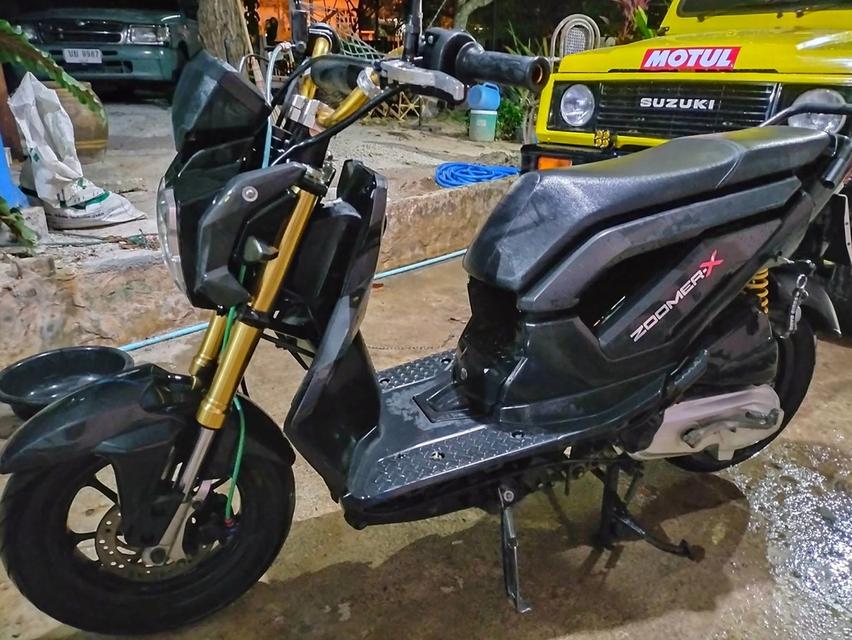 ขายด่วน Honda Zoomer X ปี 13 จังหวัด นนทบุรี