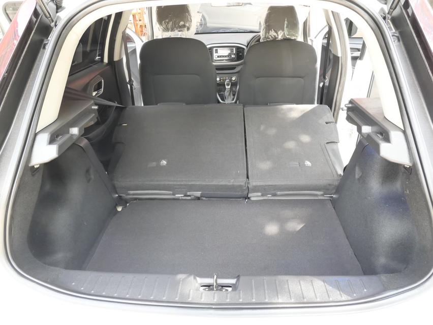 MG3 hatchback 1.5 D ปี2020 9
