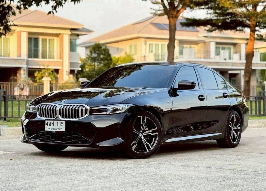 BMW 320d M-sport LCI 2023 เจ้าของเดียว BSI วารันตี ถึง 2028