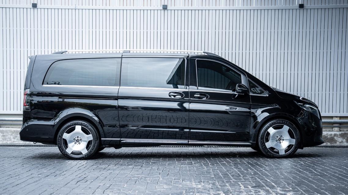 Mercedes-Benz V300d Exclusive 2025 สีดำ มือเดียว สภาพดีสุดไมล์น้อยมาก Warranty Benz เหลือถึง 30042028 รูปที่ 7
