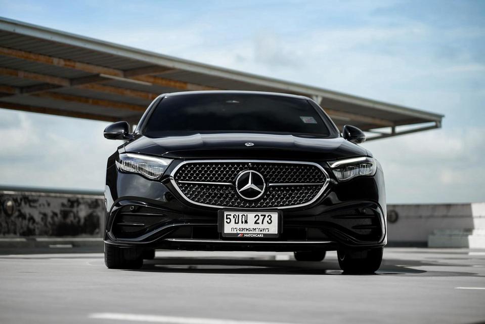 ✨Mercedes-Benz E220d AMG Line ปี 2024 สีดำ พร้อมวารันตีถึง 2027 รูปที่ 2