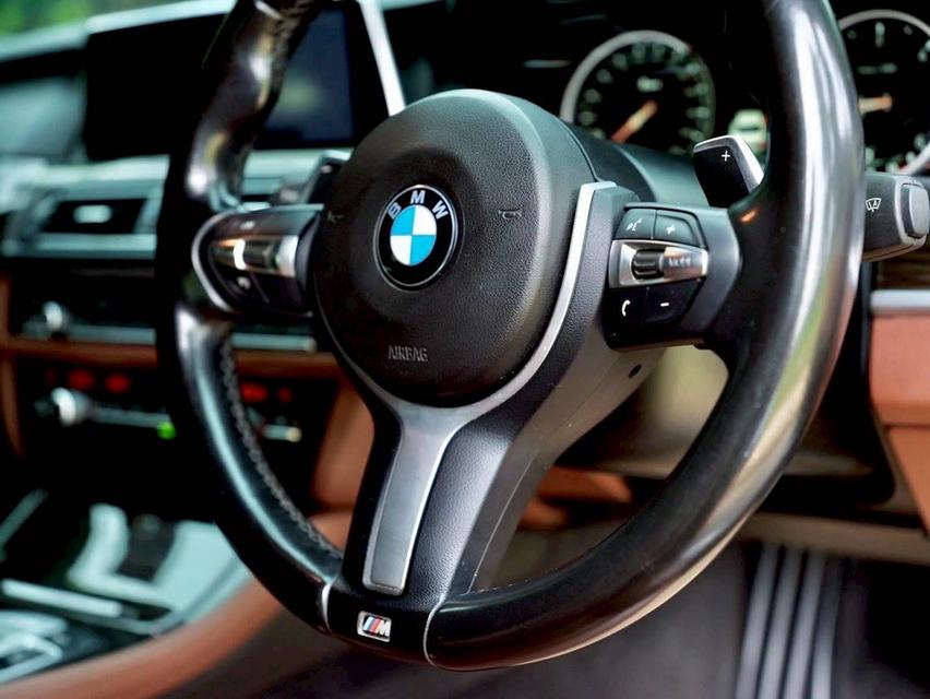 รหัสรถ PR9698 BMW 525d Luxury (F10) ปี2015 13
