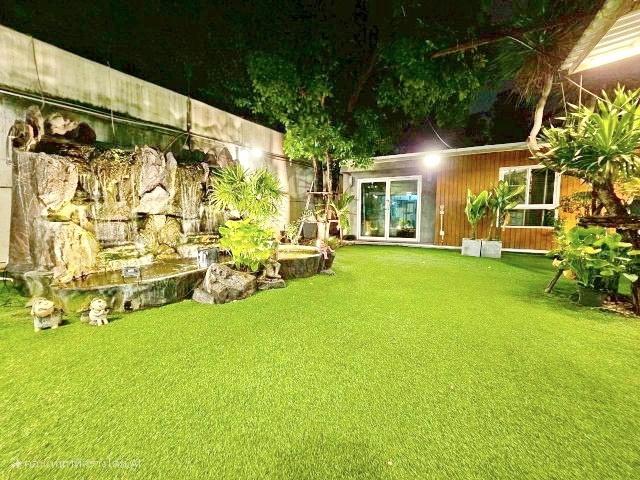 สายไหม อเวนิว 1.7กม. วัชรพล เช่าบ้านเดี่ยว 2 ชั้น 87ตร.วา. 300 ตร.ม. พร้อมเฟอร์ ฯ รร.สารสาสน์วิเทศสายไหม 1 กม. 4 นอน 3