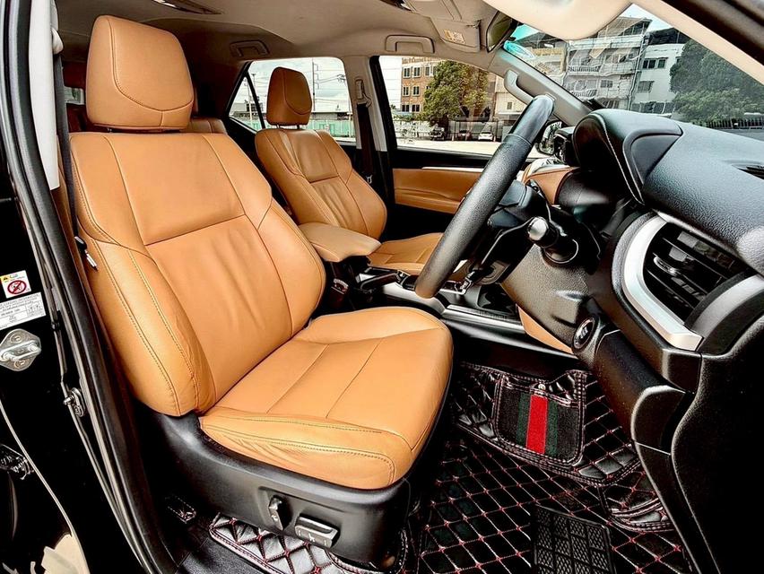 Toyota Fortuner 2.8V 4WD 2016 รูปที่ 14