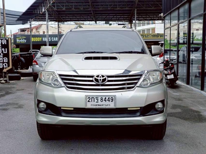 Toyota Fortuner 3.0V ปี13