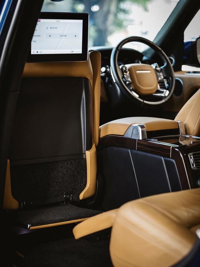 Range Rover P400e 3