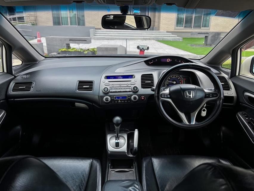 Honda Civic FD 1.8 E (AS) i-VTEC ปี 2010  (สีขาว) รูปที่ 4