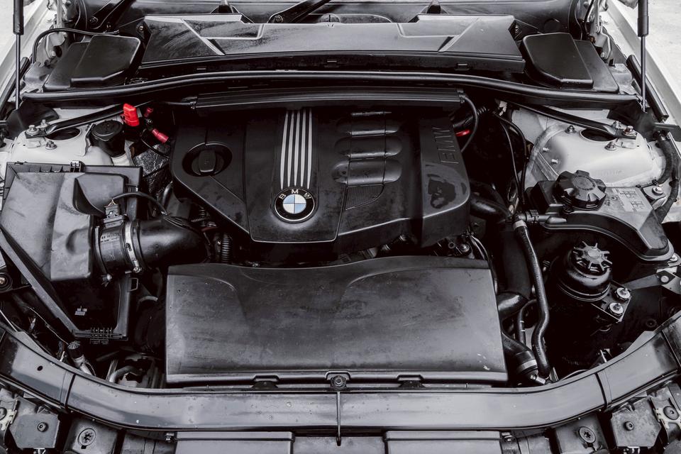 รหัสรถ 67GG7029 🚗 BMW 320d E90 M Sport LCI แท้ ปี 2011 15