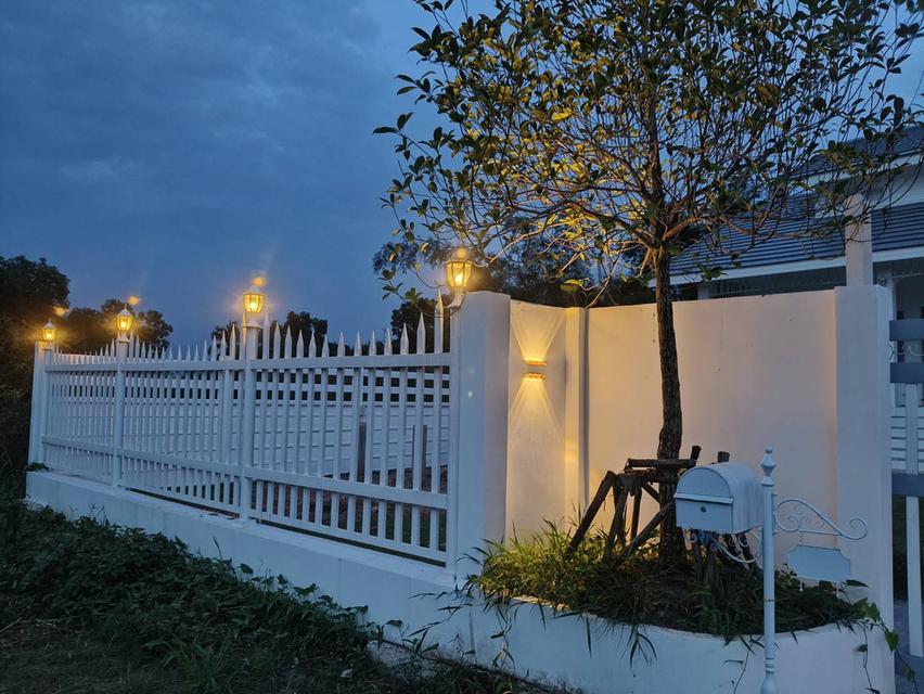 Urgent Sale! English-Style Single-Storey House Special Price 4