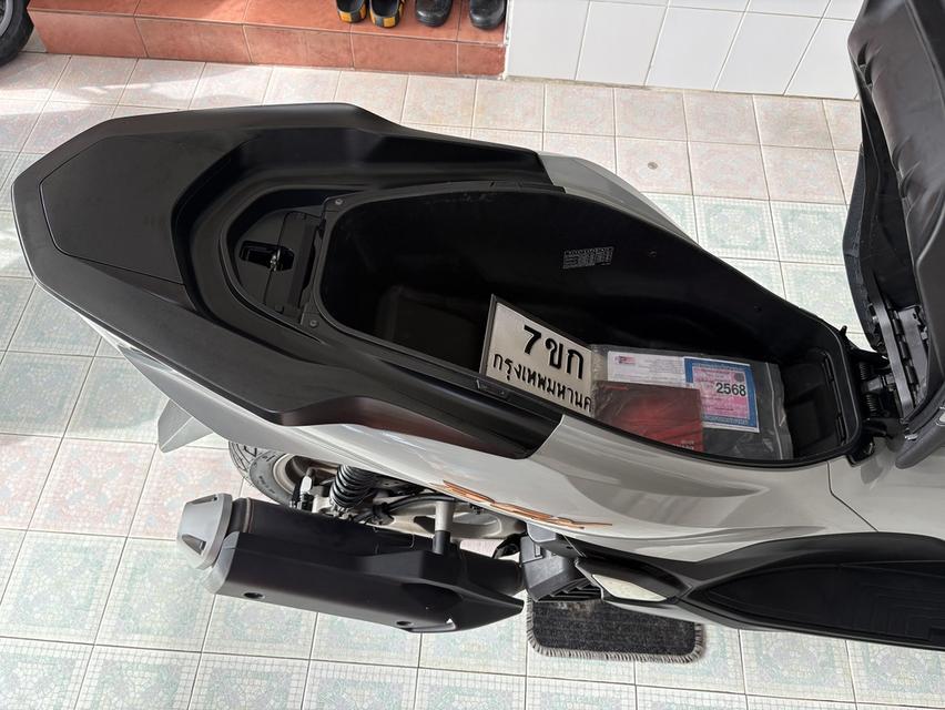 PCX160 ABS โฉม2023 ผ่อนได้ ไม่ต้องค้ำ มีประกัน มีเก็บปลายทาง เอกสารครบ สภาพใสกริ๊บ เครื่องเดิม ศูนย์ดี วิ่ง6000 ปลายปี66 9