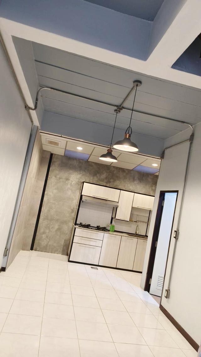 ให้เช่าทาวน์เฮ้าส์2ชั้น หมู่บ้านฟ้ารังสิต ธัญญะคลอง4 รังสิต ติดถนนรังสิต-นครนายก ปทุมธานี ใกล้ทางด่วน,โลตัส,ดรีมเวิล์ด พท.16 ตรวา.2นอน,2น้ำ 1ครัว แอร 7