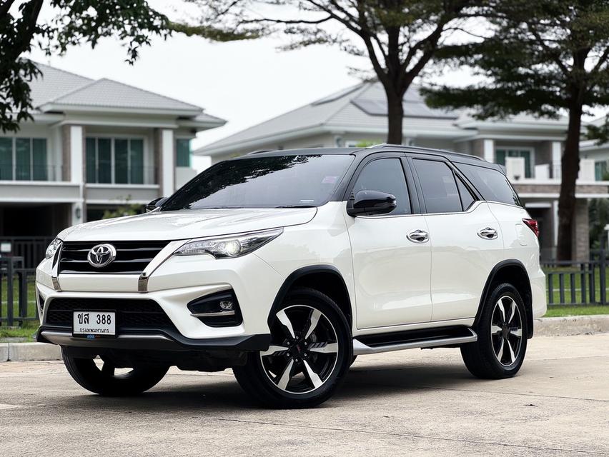 รหัสรถ AVA388 🏂 TOYOTA FORTUNER 2.8 TRD SPORTIVO II BLACK TOP   ปี2019 เจ้าของเดียว  20