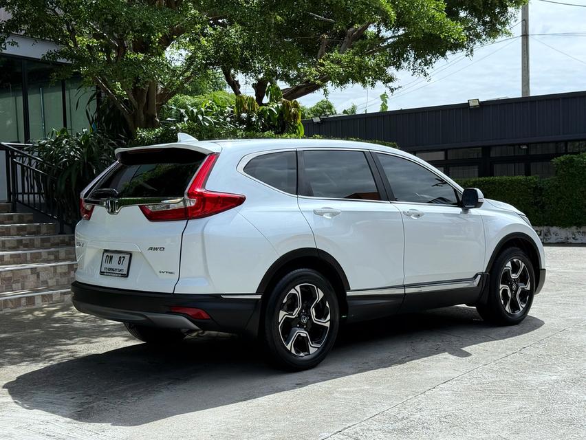 2019 HONDA CRV 2.4EL 4WD 7 ที่นั่ง รถมือเดียวออกป้ายแดง รถวิ่งน้อย เข้าศูนย์ทุกระยะ ไม่เคยมีอุบัติเหตุครับ