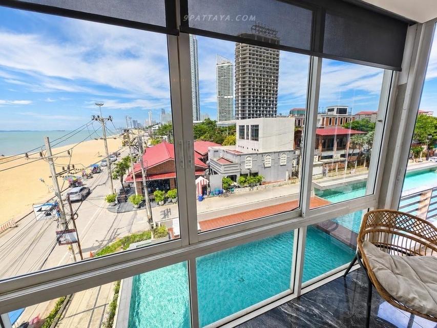 For Rent 200sqm — Luxury Beachfront Condo at Musselana Jomtien condo on Jomtien Beach with direct beach access. Just 0 steps to the sea 7