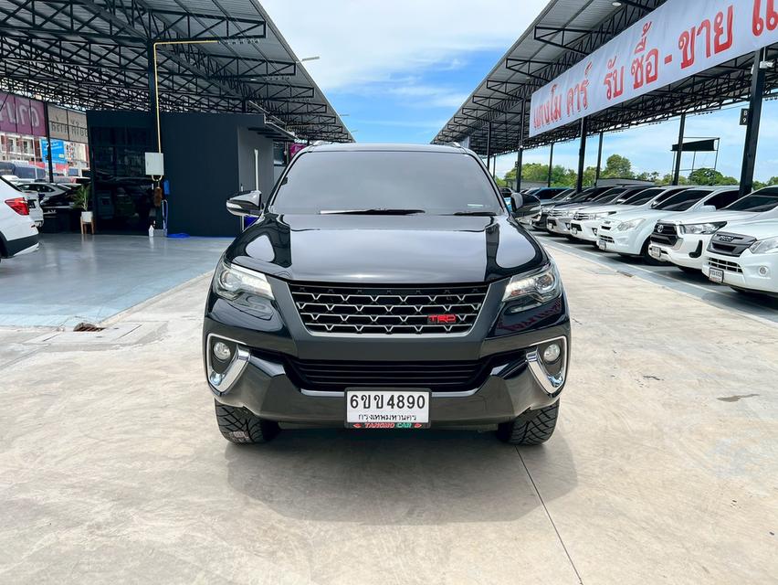 TOYOTA FORTUNER 2.4 V 2WD ปี 2016