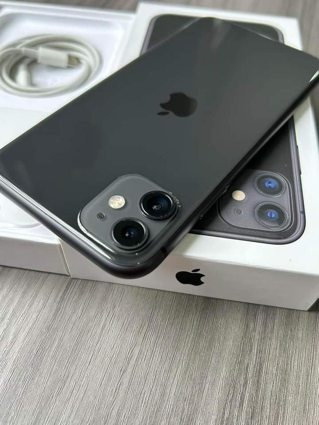 iPhone 11  128 GB