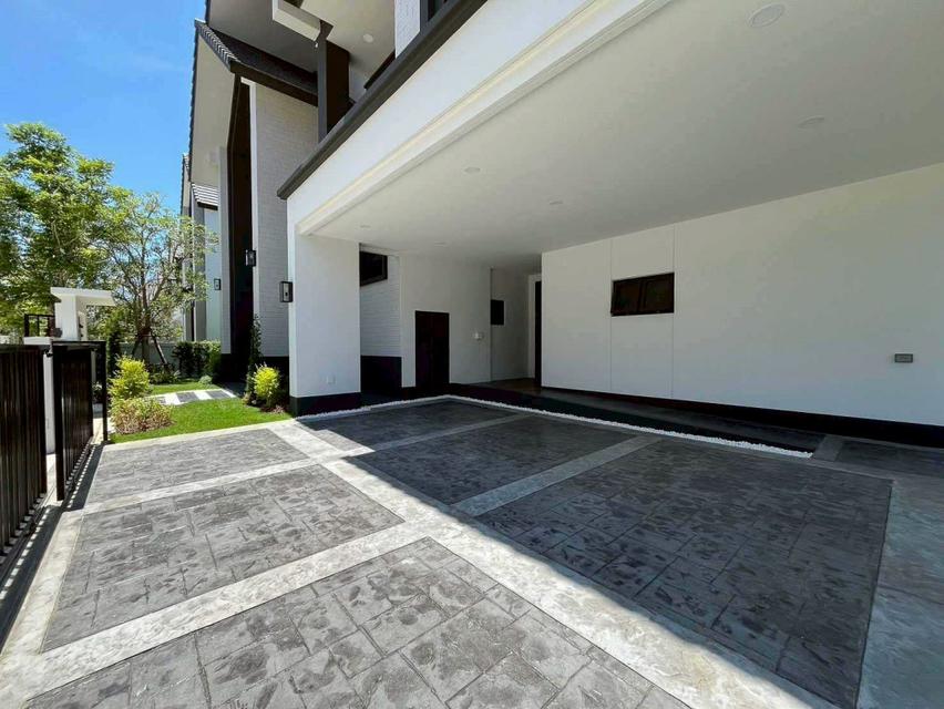 ให้เช่า บ้านเดี่ยว The City bangna 2 ติดทางด่วนกาญจนาภิเษก ใกล้ เมกาบางนา 105 ตรว 2 ชั้น 2