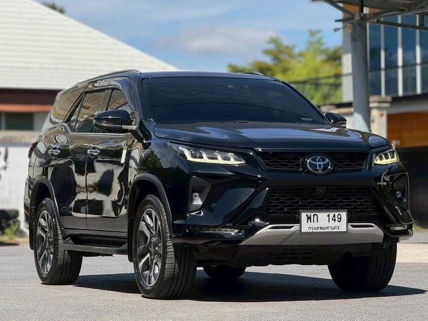 TOYOTA FORTUNER Wagon 4dr Legender 7st Auto 6spRWD 2.8DCT 4WD Y2021