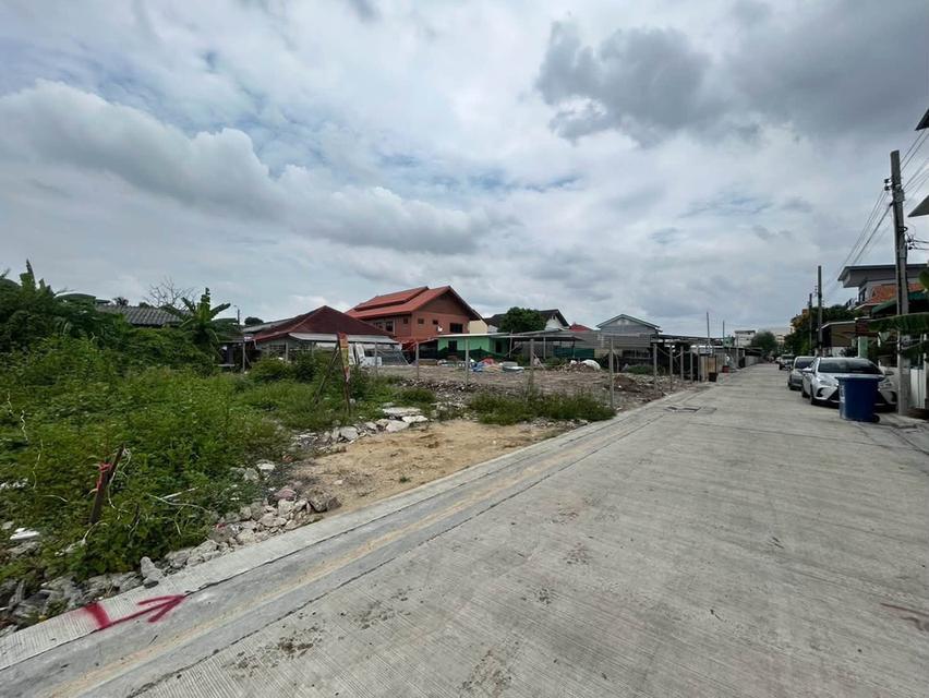 ขายด่วนที่ดิน 58 ตรว ติดถนนสาธารณะ ถมแล้ว เฉลิมพระเกียรติ ร.9 ซอย 14 แยก17 ประเวศ กรุงเทพฯ 8