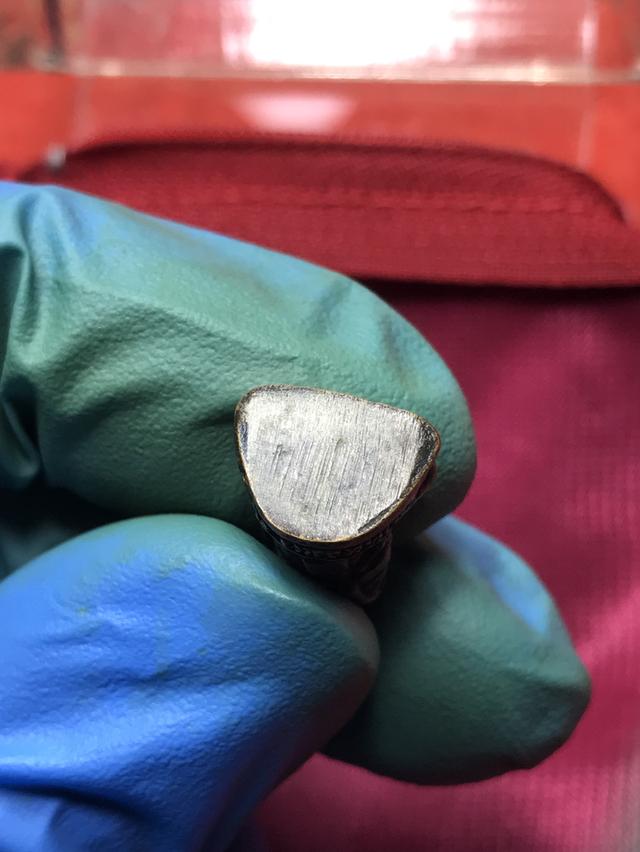 รูปหล่อลอยองค์ หลวงปู่หิน วัดหนองนา จังหวัดลพบุรี 3