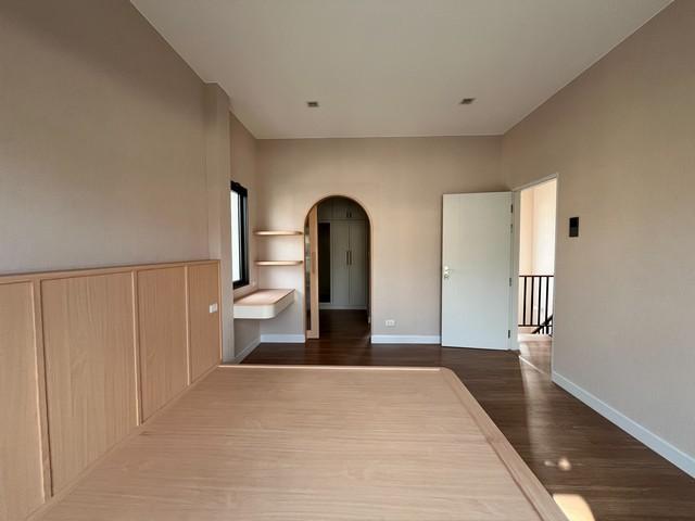 #ขายถูกมาก #ปรับราคาขายลงอีกเป็นล้าน #บ้านเดี่ยว 2 ชั้น บางกอก บูเลอวาร์ด พระราม 5 บ้านใหม่ไม่เคยเข้าอยู่ ตกแต่งเฟอร์บิ้วอินเรียบร้อยแล้ว 17