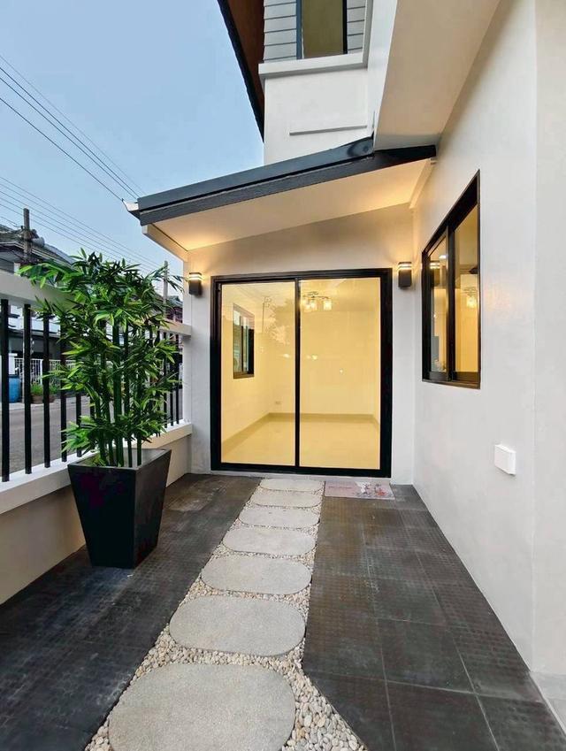 หมู่บ้านดิเอมเมอรัลด์พาร์ค2 ทำเลชัยพฤกษ์ ราชพฤกษ์ทาวน์เฮ้าส์ 2 ชั้น หลังมุม ถนนเมน 6