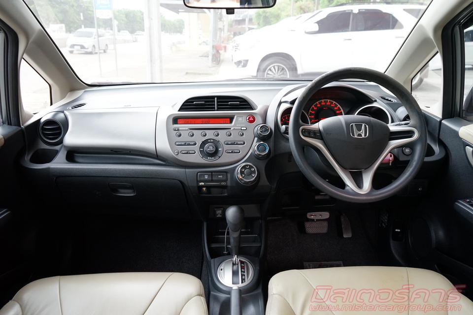 2012 HONDA JAZZ 1.5 V ( 4899 ) 15
