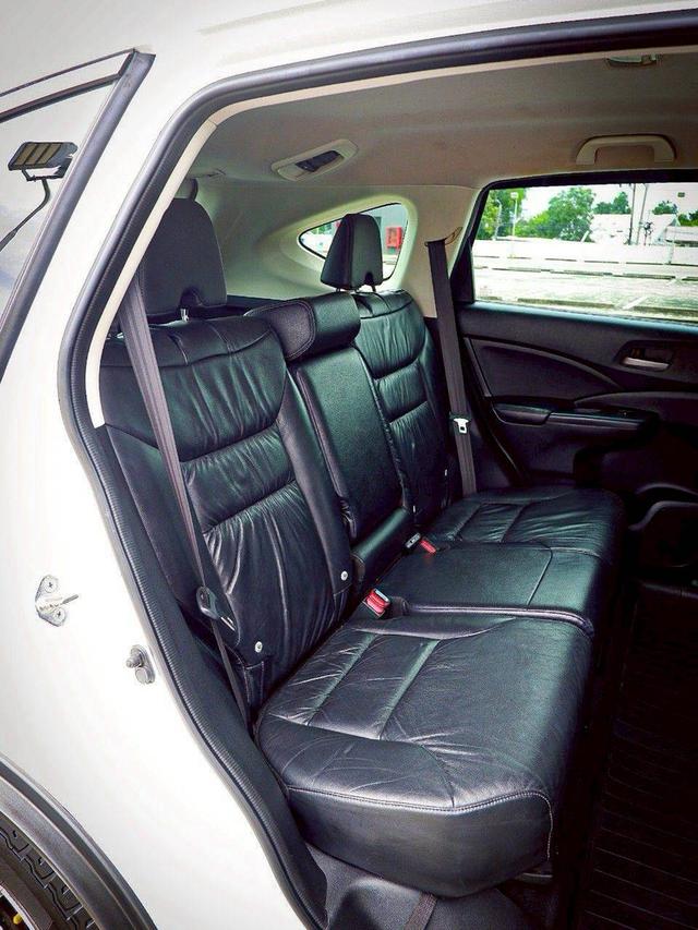HONDA CRV 2.0 E (i-VTEC) เกียร์ Auto 4WD สีขาวมุก ปี 2014 12