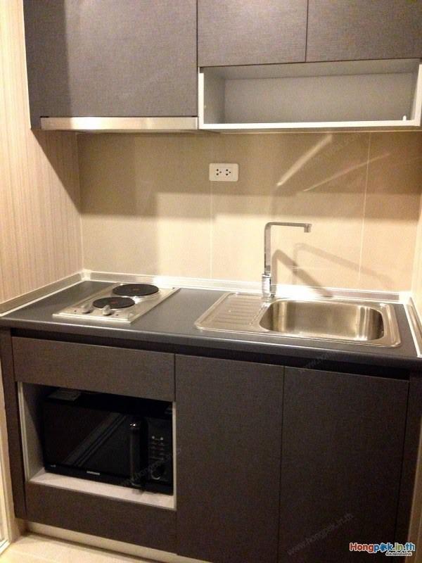 ด่วน ขายถูก คอนโดเดอะเบส พระราม 9 - รามคำแหง ห้องสตูดิโอ ขนาด 26 ตรม. ชั้น 23 วิวเมือง เฟอร์นิเจอร์ครบ พร้อมอยู่ ต่อรองได้ 8