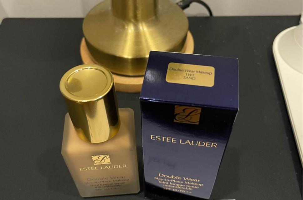 ส่งต่อรองพื้น Estee Lauder 3