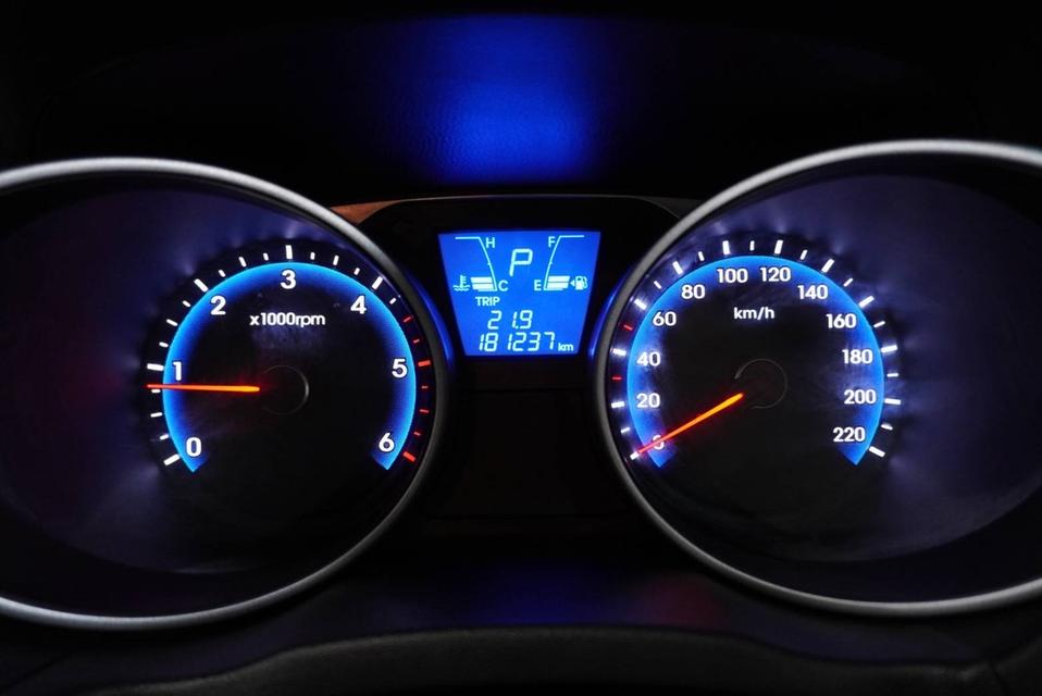 รหัสรถ JRS2251 Hyundai Tucson 2011 ตัวดีเซล