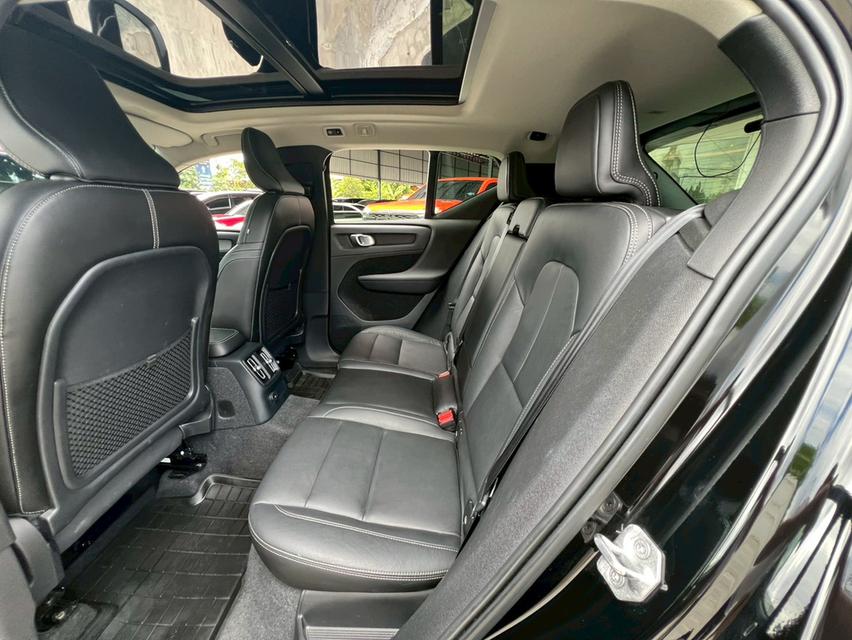 ปี 2021 VOLVO XC40 Recharge T5 Inscription โฉม ปี18-ปัจจุบัน (จดทะเบียน2022) สีดำ ตัวท็อป เบนซิน/ปลั๊กอินไฮบริด  14
