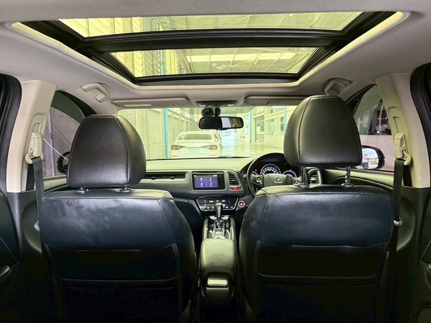 HONDA HRV 1.8EL 2015 สีเทา มือเดียวป้ายแดง 14