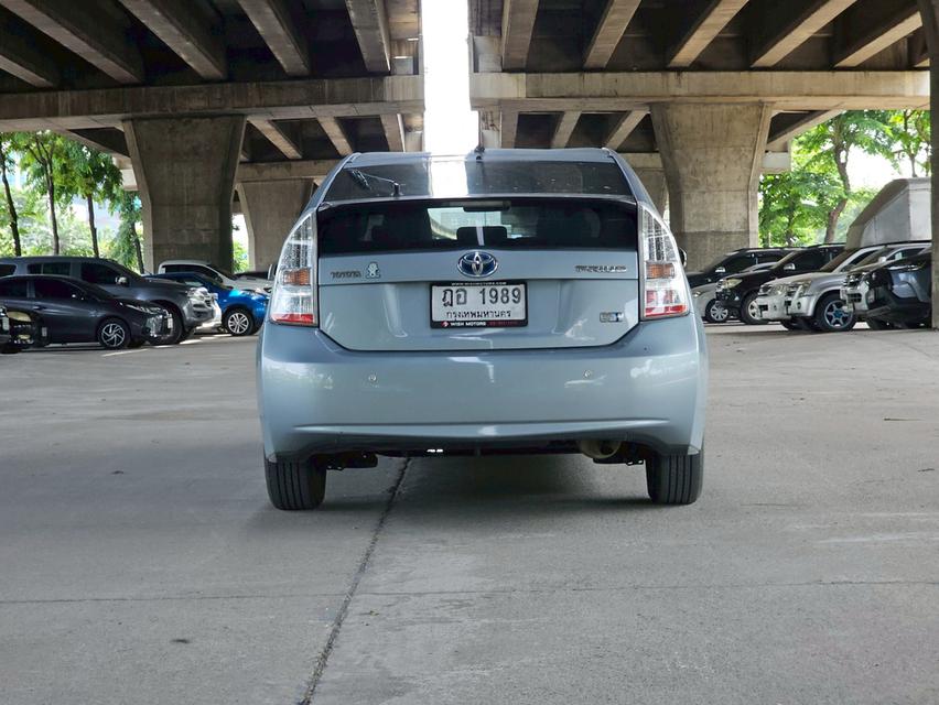 Toyota Prius Year 2012 (Hybrid)