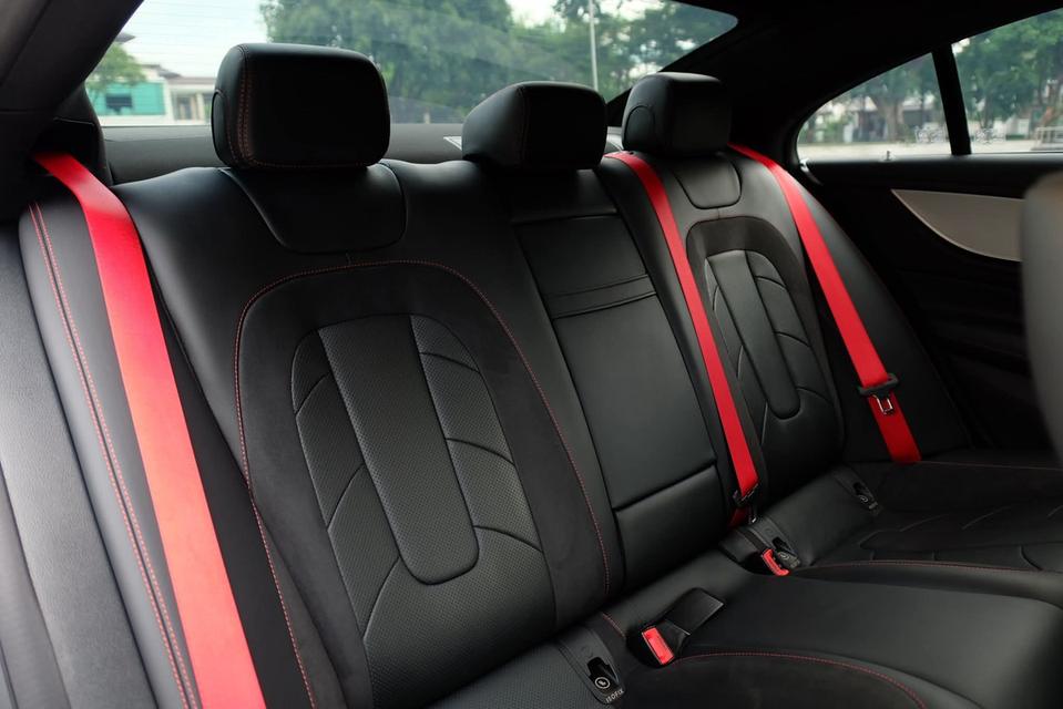 CLS53 4-MATIC AMG 14