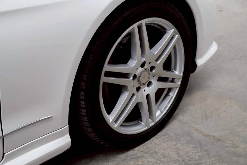 รหัสรถ 12AT7357 ขาย Benz E200 Coupe AMG W207 ปี 2012 8
