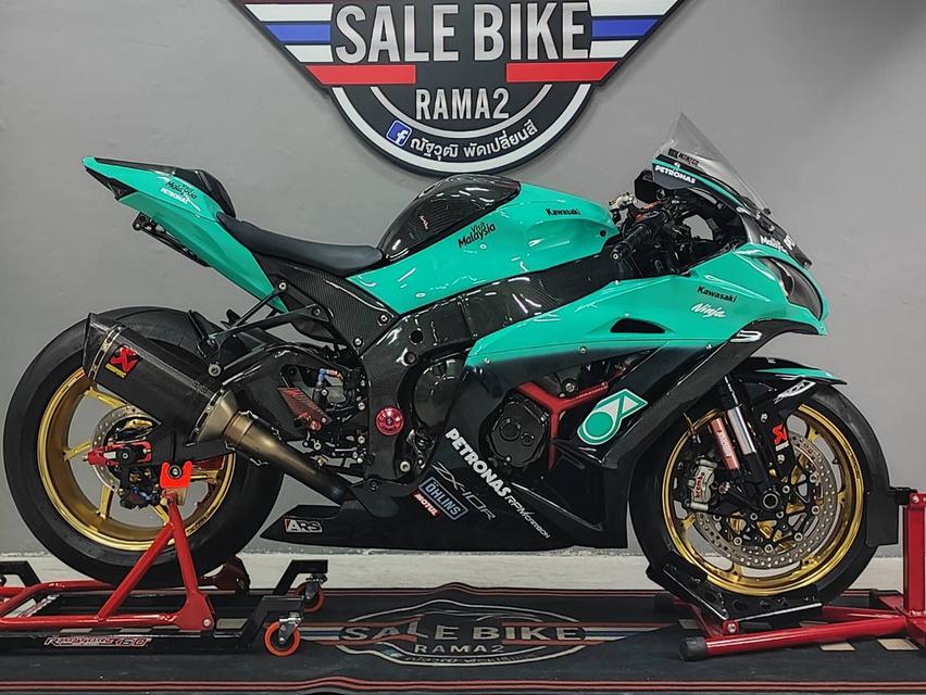 ออกรถวัน3,000 บาท Kawasaki ZX-10R ปี 2016 abs แต่งแน่นๆ เหมือนซื้อของแต่แถมรถ