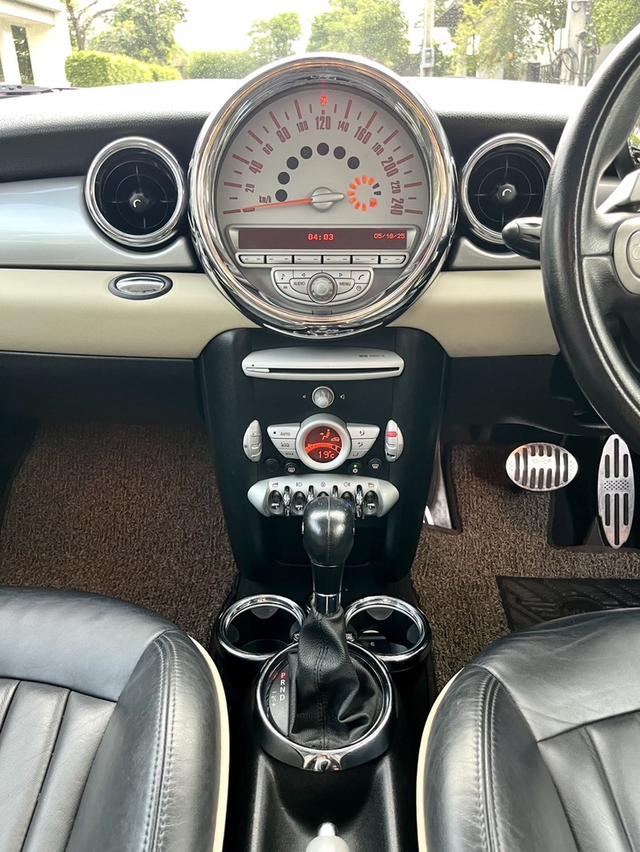MINI COOPER R55 CLUBMAN  ปี 2009  13