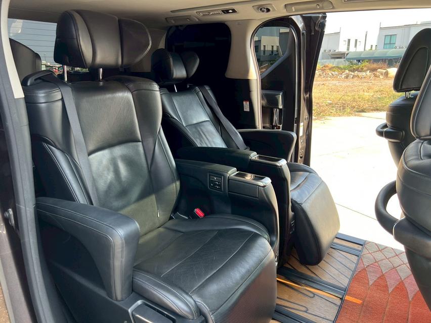 Toyota Vellfire 2.5 Hybrid E-Four ZR G Edition ปี 2019 ตัวท๊อปสุด สีน้ำตาล รถมือเดียวป้ายแดง รูปที่ 12
