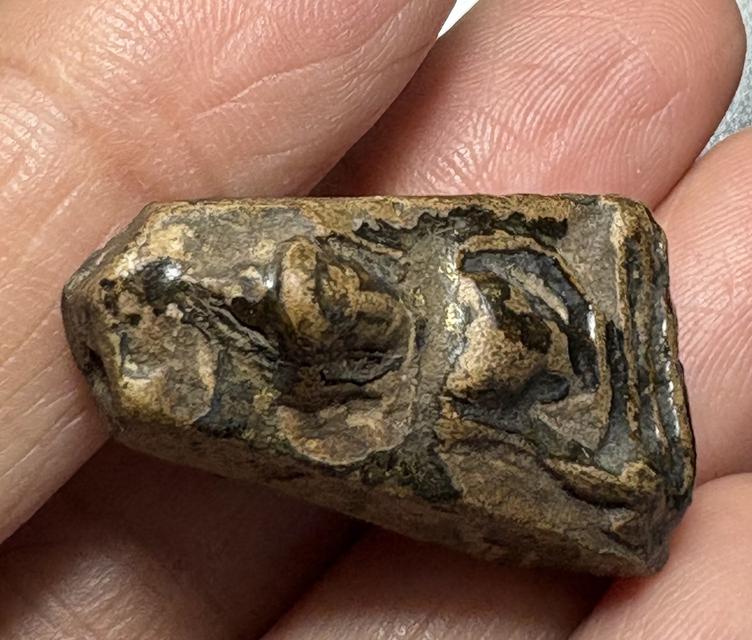 พระผงสุพรรณ พิมพ์หน้ากลาง รูปที่ 6