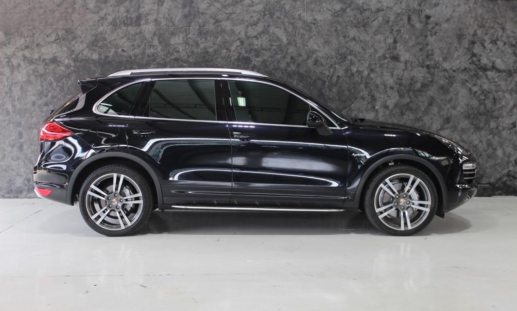 รหัสรถ JRS938 เข้าใหม่สวยจัด กับ Porsche Cayenne Hybrid 2013  10