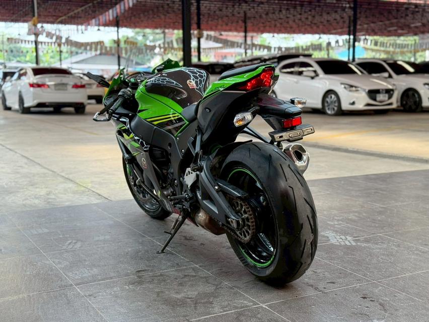 Kawasaki ZX 10R ปี 2021 เดิมๆโรงงาน สภาพป้ายแดง รูปที่ 6