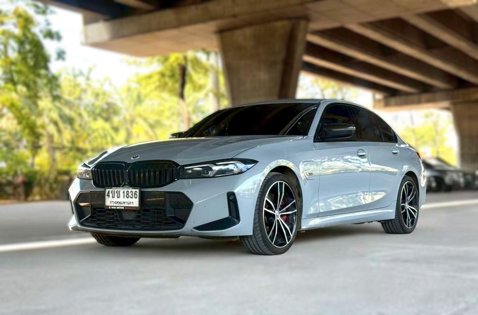 2023 BMW 330e M SPORT G20 LCI รถสวยสภาพเยี่ยม
