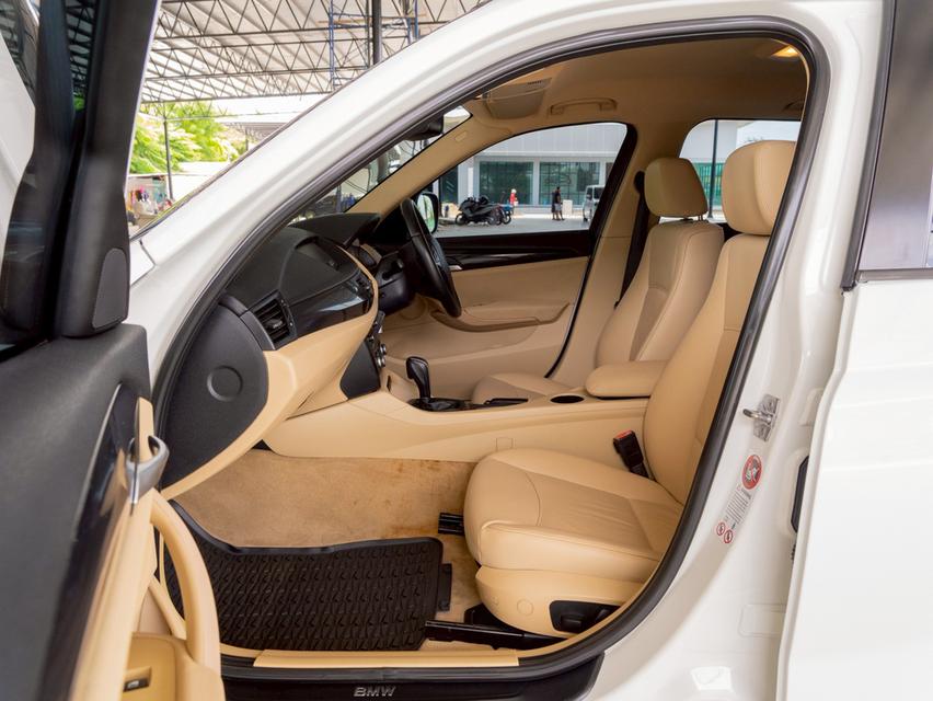 รหัสรถ 12AT6168 BMW X1 2.0 sDrive18i xLine( E84 ) | ปี : 2012 15